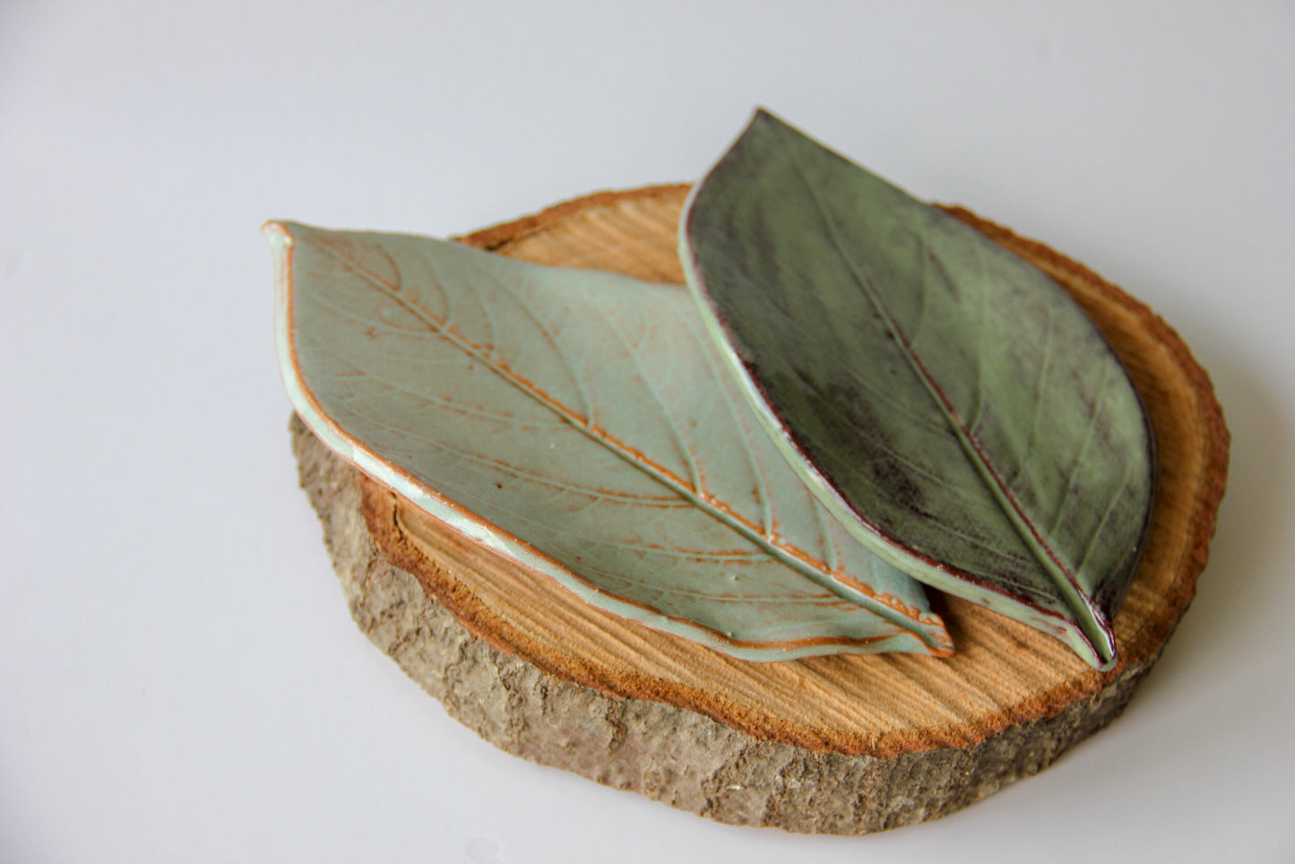 Large Leaf Dish