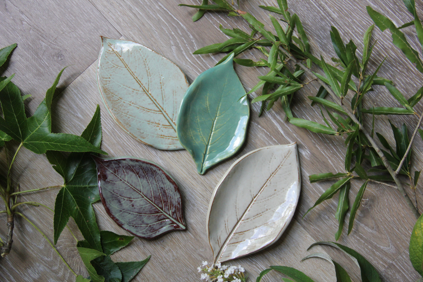 Large Leaf Dish